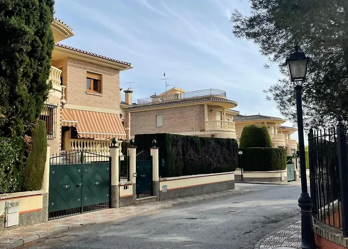 Casa Monte Verde Con Piscina A 10 Min De Granada