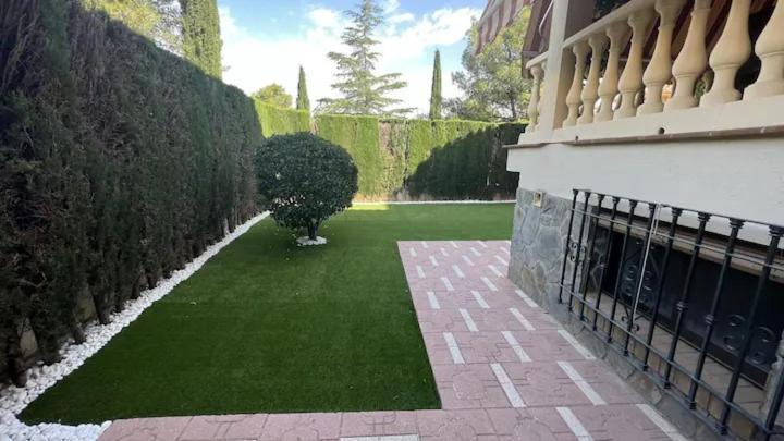 Con Piscina A 10 Min De Granada